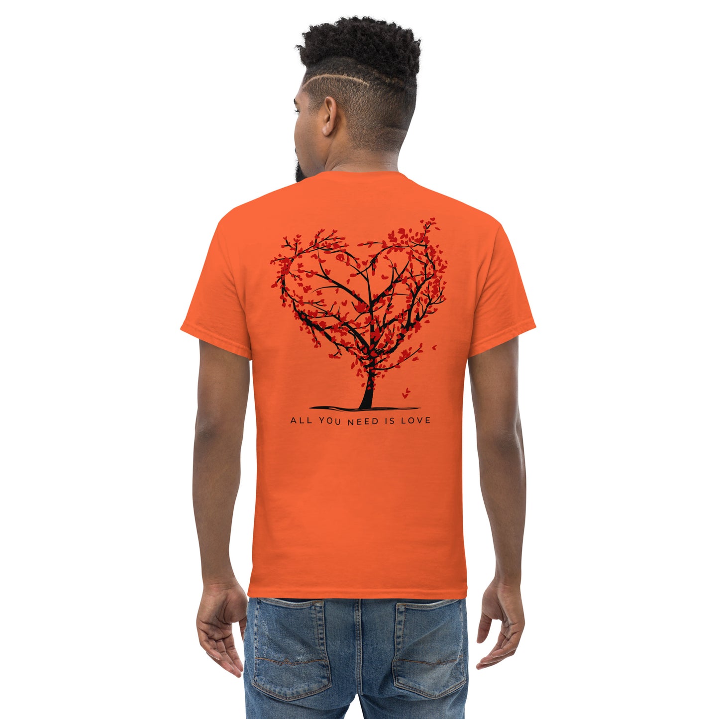 Classic t-shirt - All you need is love - Velvet Dreams