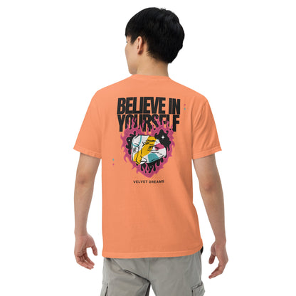 Heavyweight t-shirt - Belive in yourself - Velvet Dreams