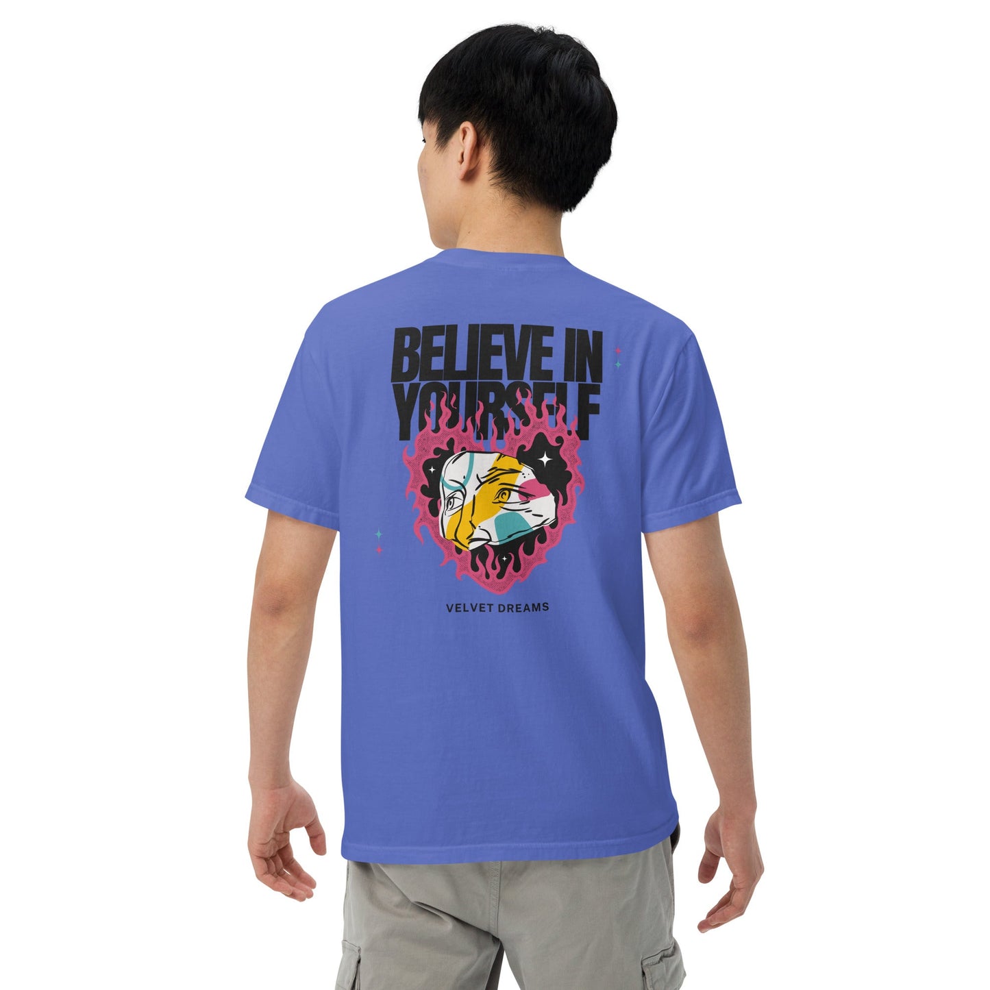 Heavyweight t-shirt - Belive in yourself - Velvet Dreams