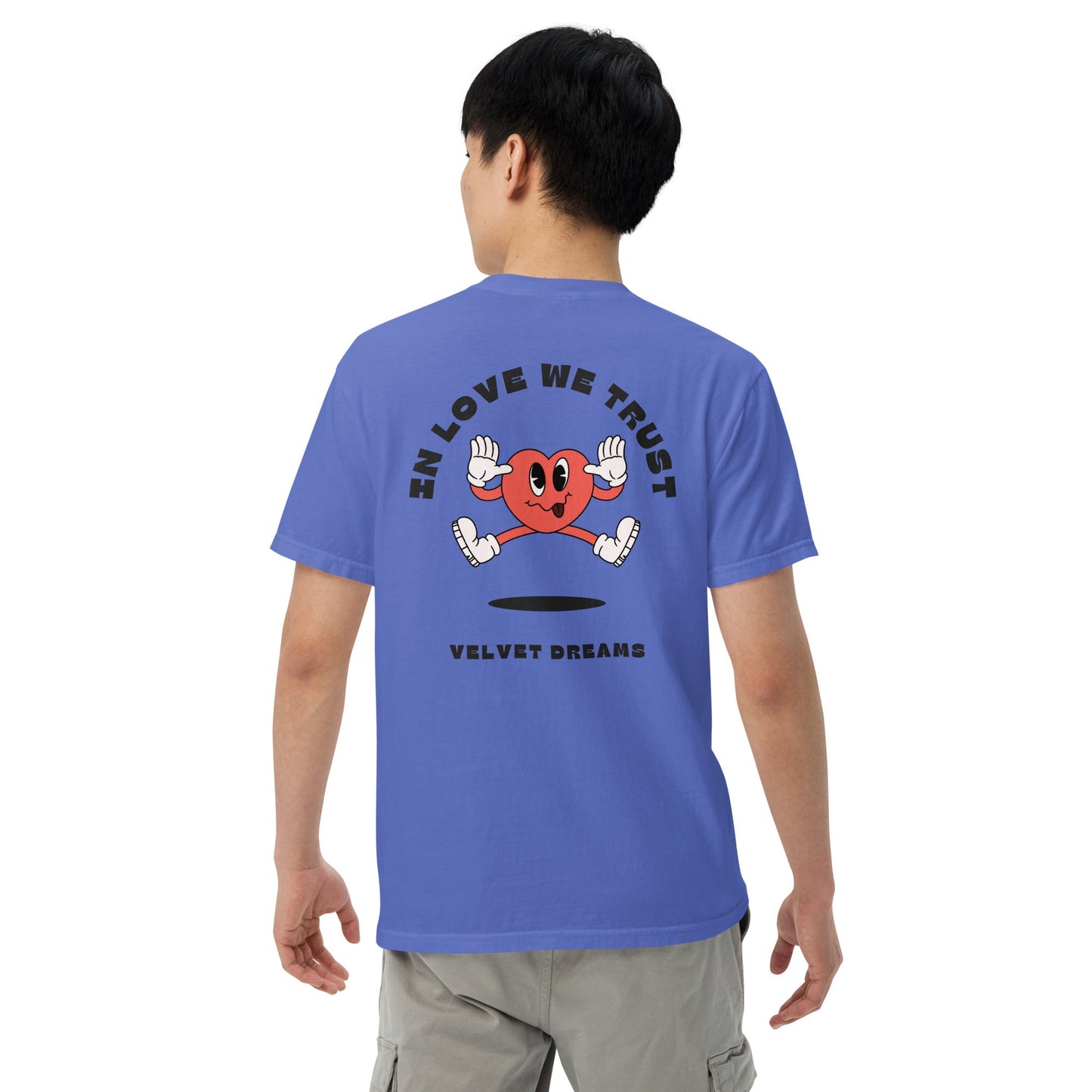 Heavyweight t-shirt - In love we trust - Velvet Dreams